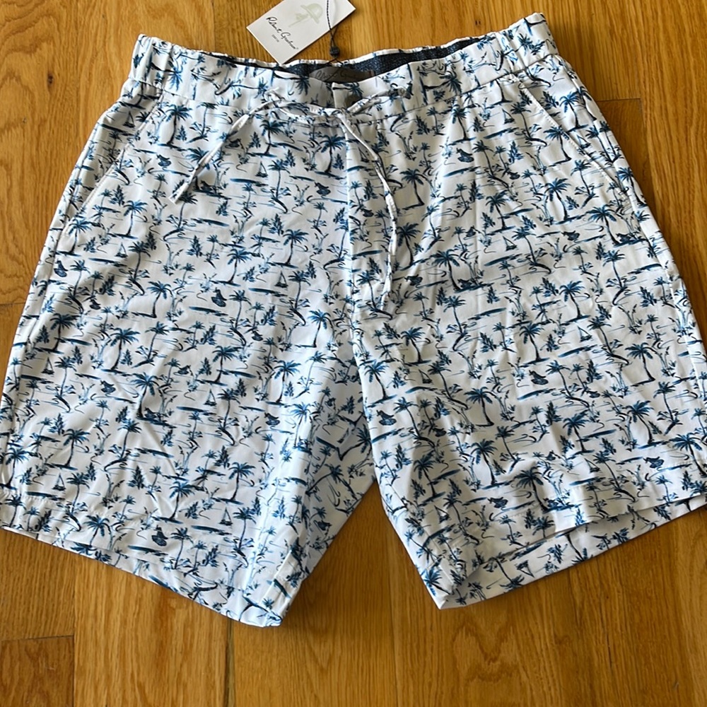 shorts (feels like bathing suit material)- front and back pocket - drawstring